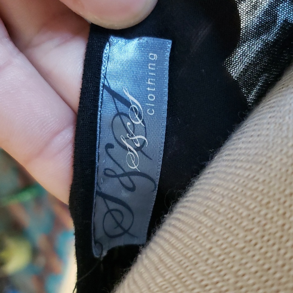 S&S CLOTHING SHEER TOP - Picture 4 of 5